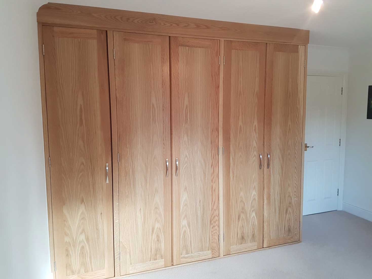 E Augustus Bespoke Furniture & Joinery wooden wardrobe