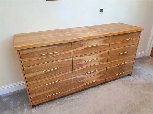 oak-veneered-chest-of-drawers-small oak-veneered-chest-of-drawers-small
